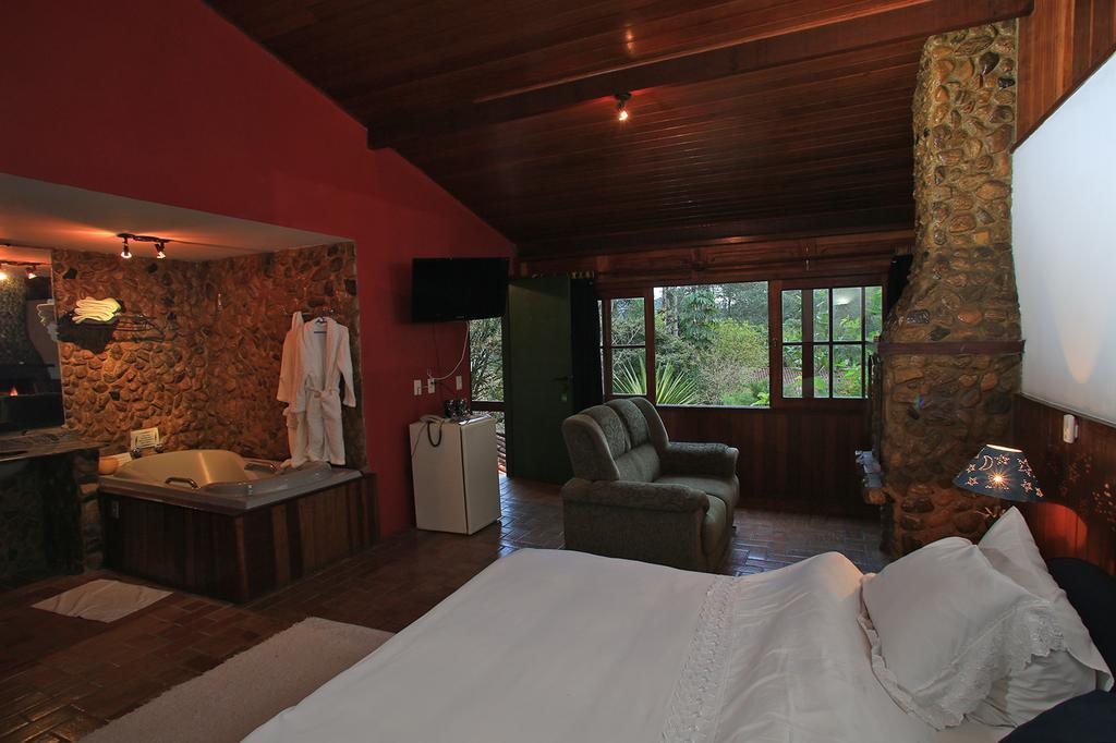 Caminho Do Marimbondo Hotel Visconde De Maua Exterior photo